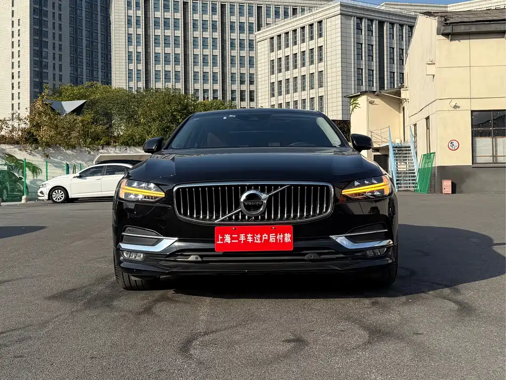 Volvo S90 2020 — фото 29