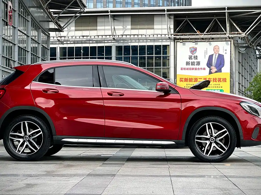 Mercedes-Benz GLA 2018