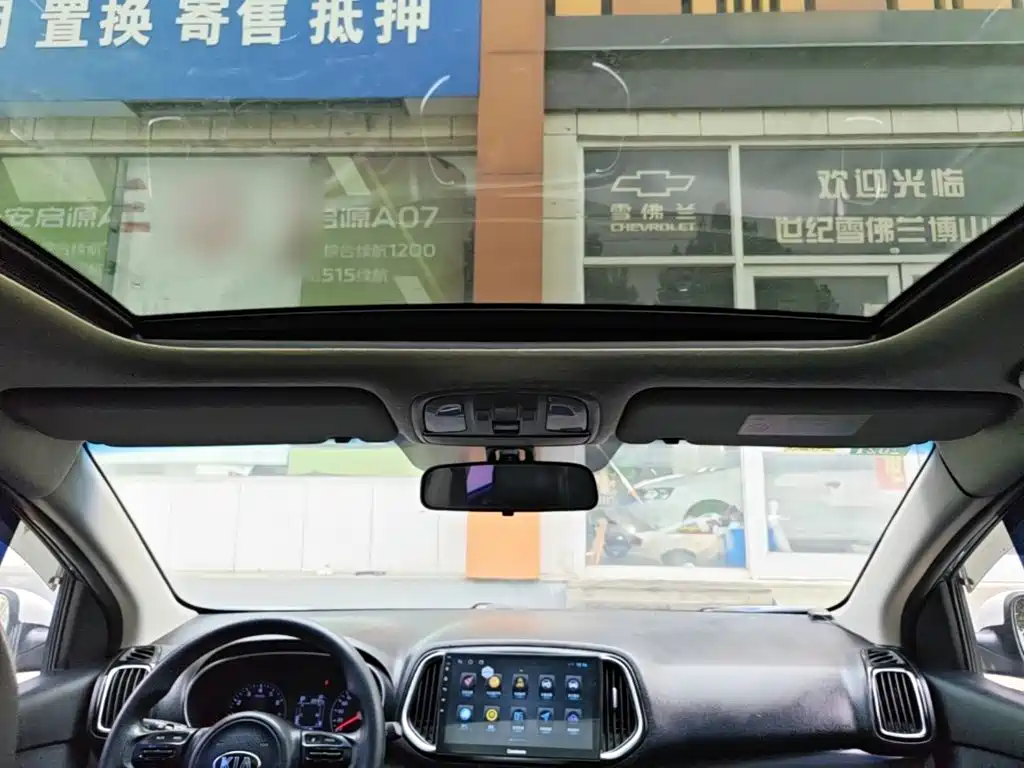 Kia KX3 2015 — фото 18
