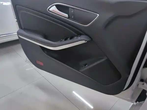 Mercedes-Benz CLA 2017