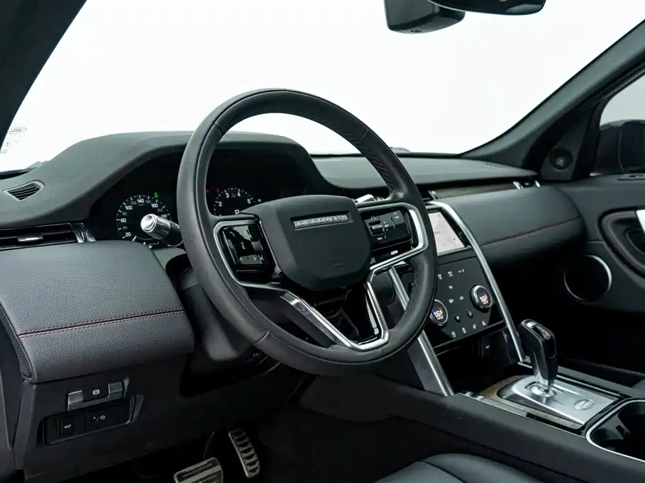 Land Rover Discovery Sport 2023 — фото 20