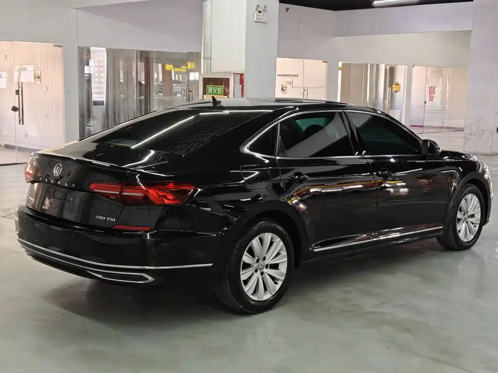 Volkswagen Passat 2019 — фото 4