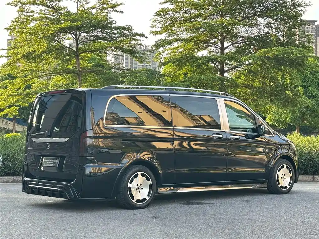 Mercedes-Benz V-Class 2020 — фото 4