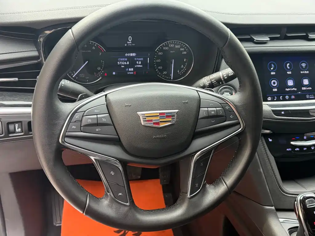 Cadillac XT5 2021 — фото 10