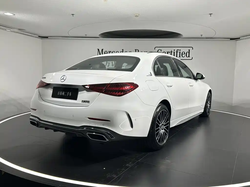 Mercedes-Benz C-Class 2023 — фото 19
