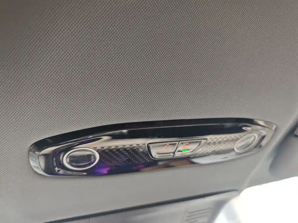 Geely Galaxy Starshine 8 2025 — фото 28