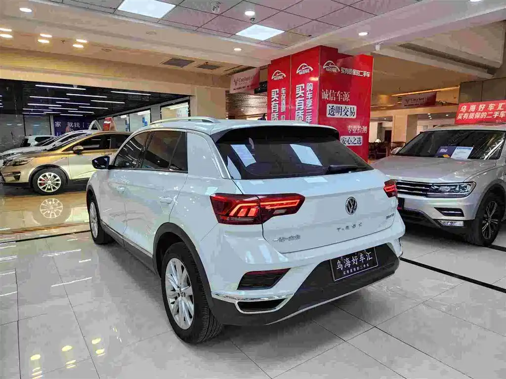 Volkswagen T-Roc 2022 — фото 11
