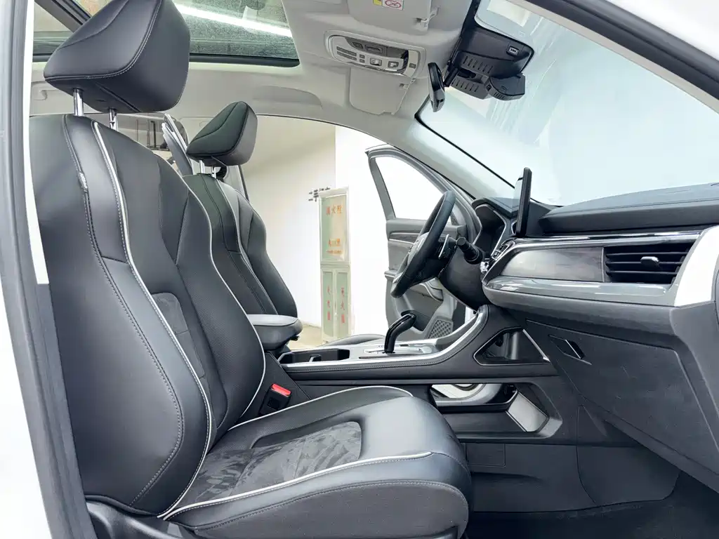 Haval H6 2023 — фото 10
