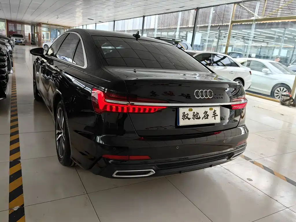 Audi A6L 2021 — фото 14