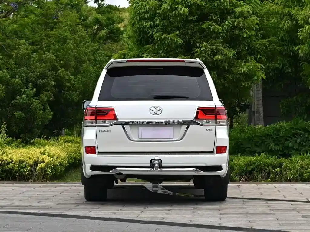 Toyota Land Cruiser 2019 — фото 8