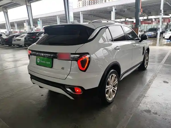 Lynk & Co 01 2018
