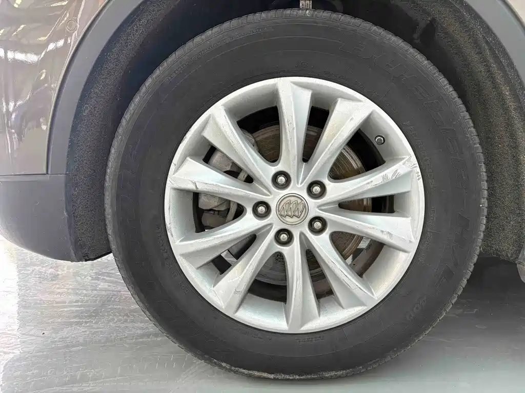 Buick Envision Plus 2015 — фото 9