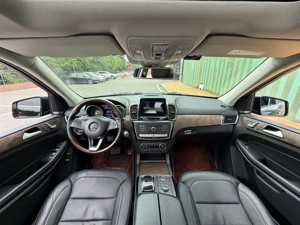 Mercedes-Benz GLS 2016 — фото 4