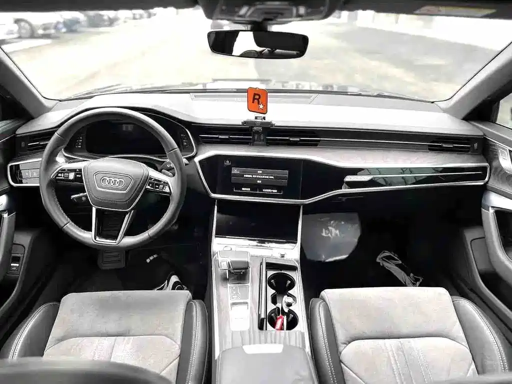 Audi A6L 2024