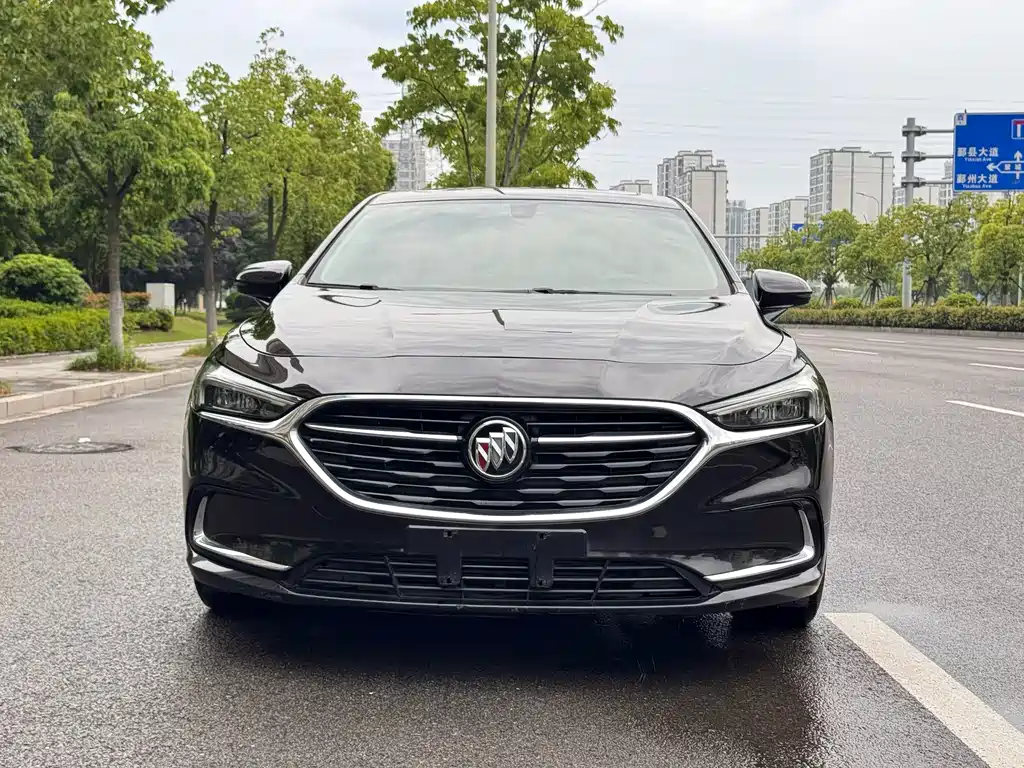 Buick LaCrosse 2020 — фото 2