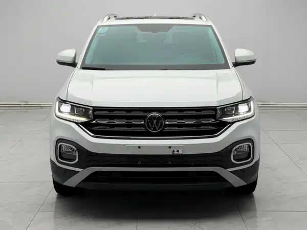 Volkswagen Tacqua 2022