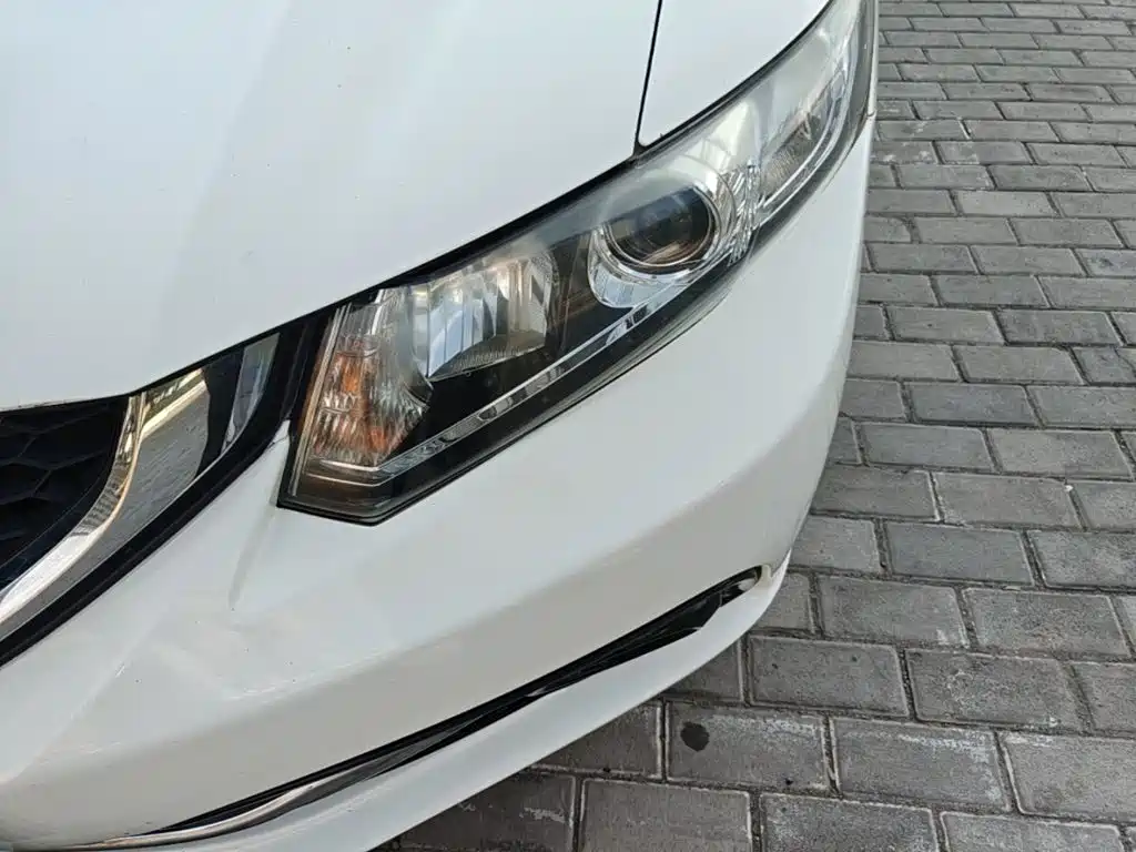 Honda Civic 2015 — фото 24