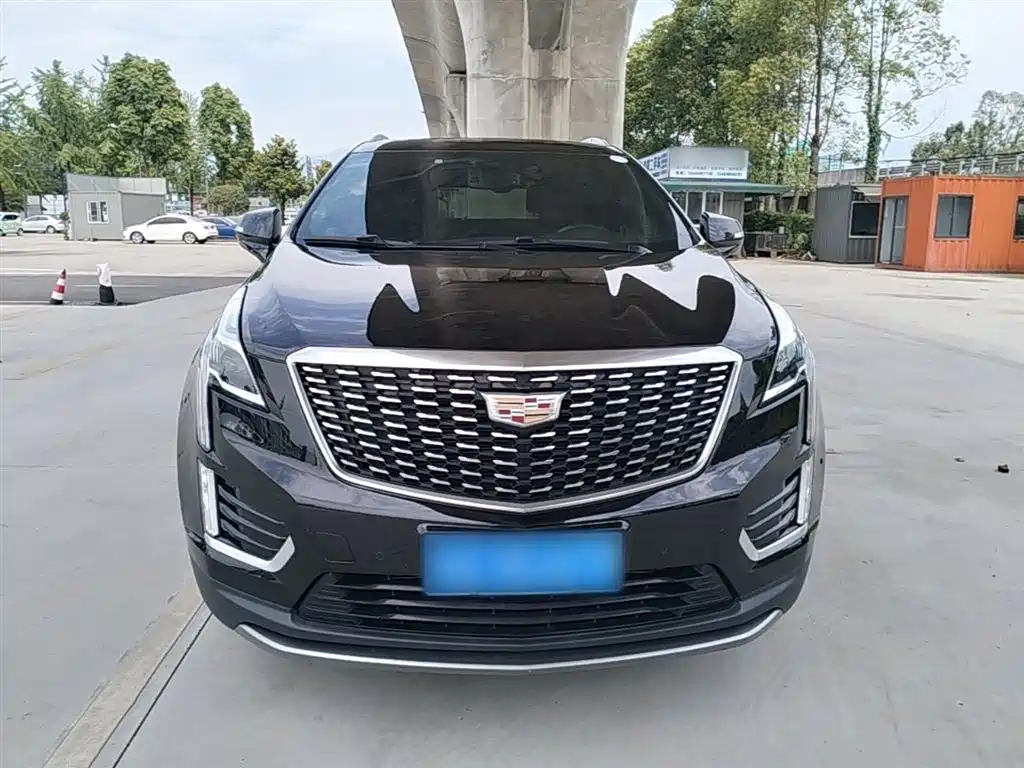 Cadillac XT5 2022 — фото 3