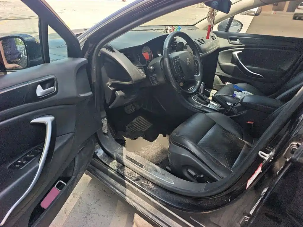 Citroën C5 2015 — фото 12