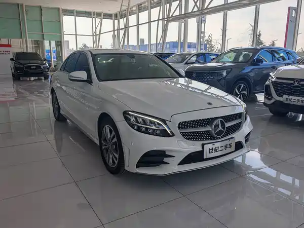 Mercedes-Benz C-Class 2019