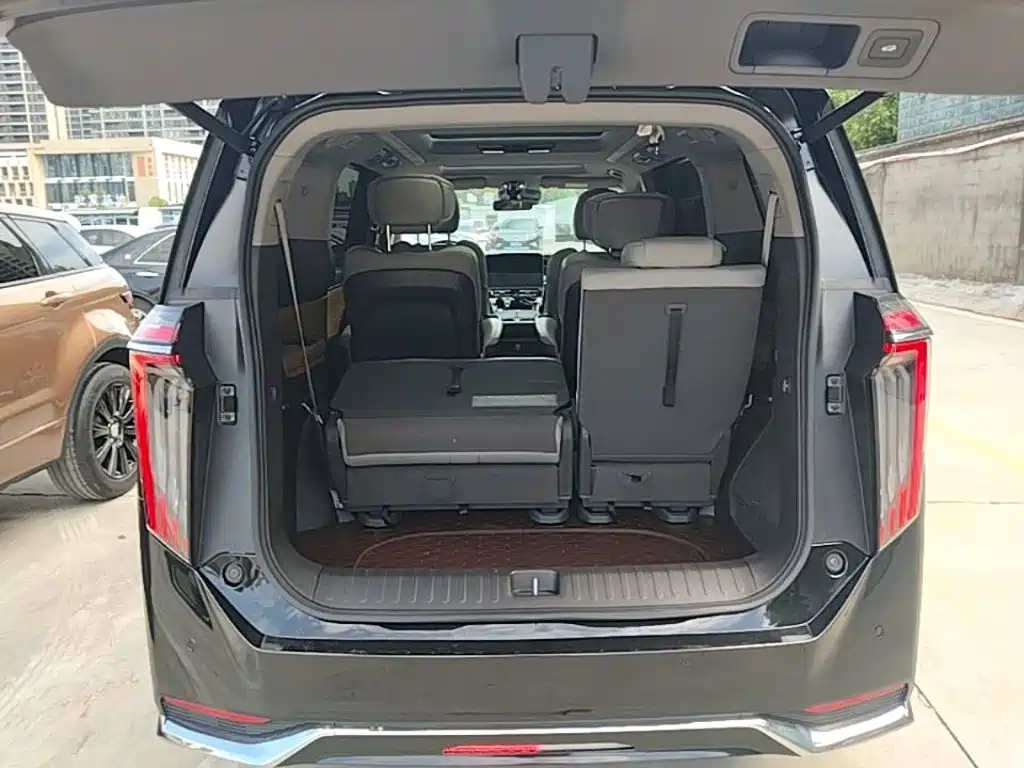 GAC Trumpchi M8 2023 — фото 19