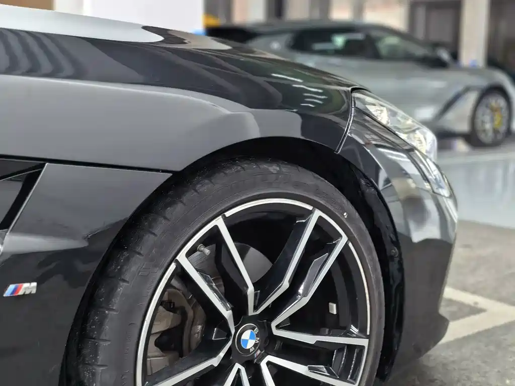 BMW Z4 2023 — фото 12