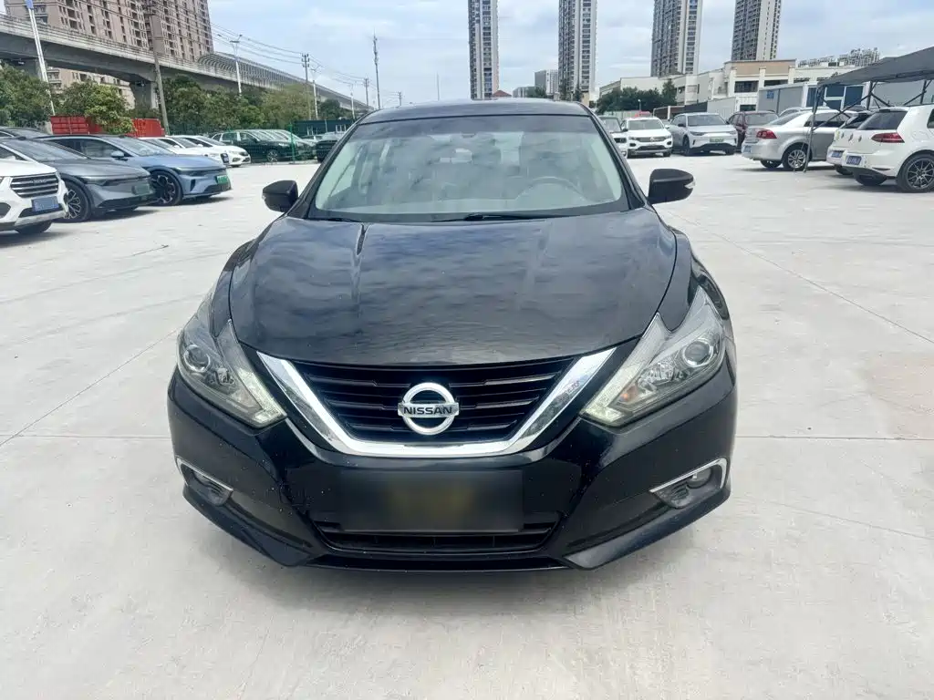 Nissan Teana 2018