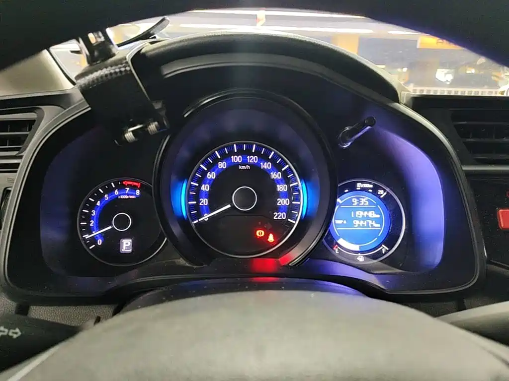 Honda Fit 2017 — фото 12
