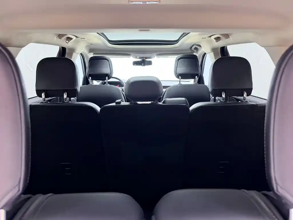 Lincoln Aviator 2021 — фото 14