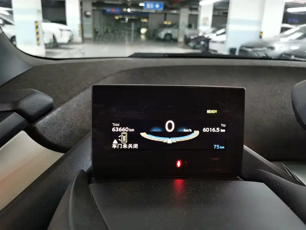 BMW i3 2018 — фото 16