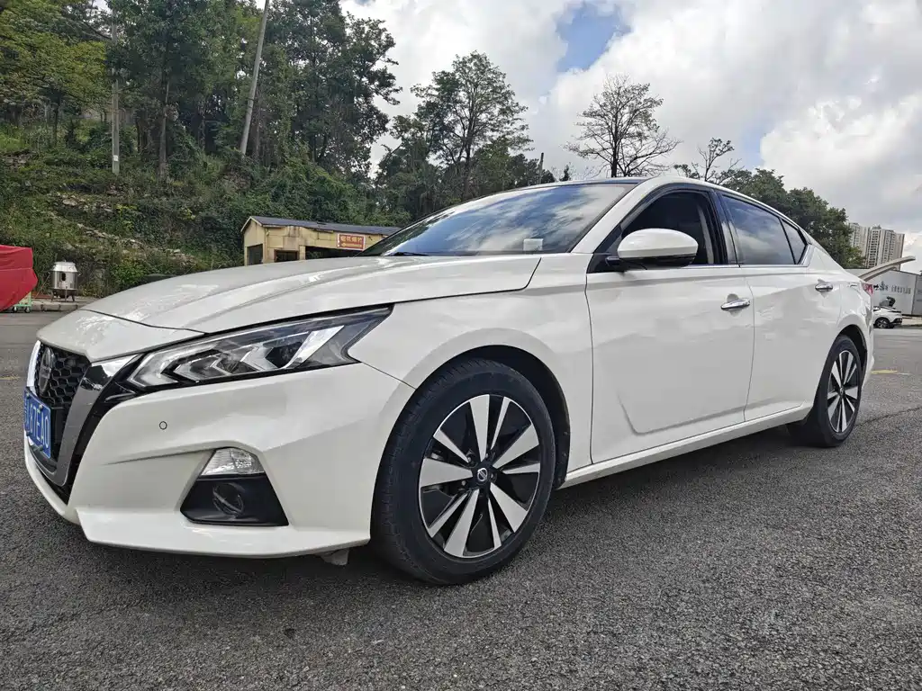 Nissan Teana 2021