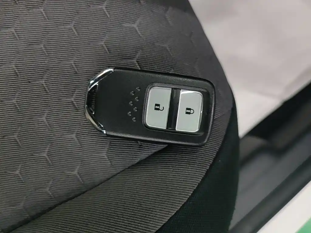Honda Fit 2023 — фото 9