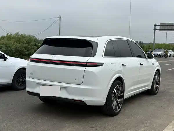 Li Auto L7 2024