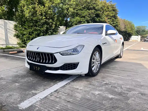 Maserati Ghibli 2022