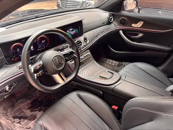 Mercedes-Benz E-Class 2021