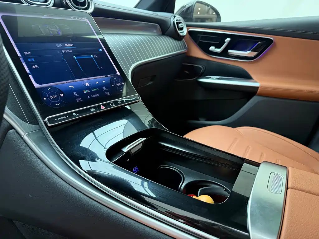 Mercedes-Benz GLC 2024 — фото 14