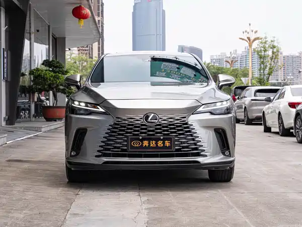 Lexus RX 2025