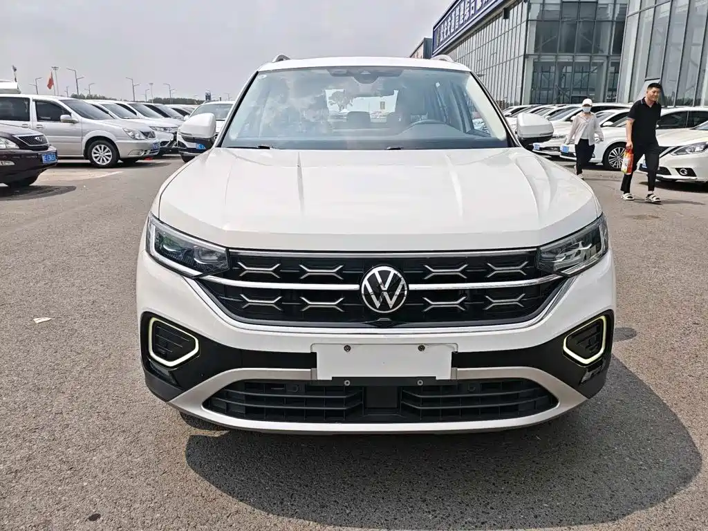 Volkswagen Tayron 2023