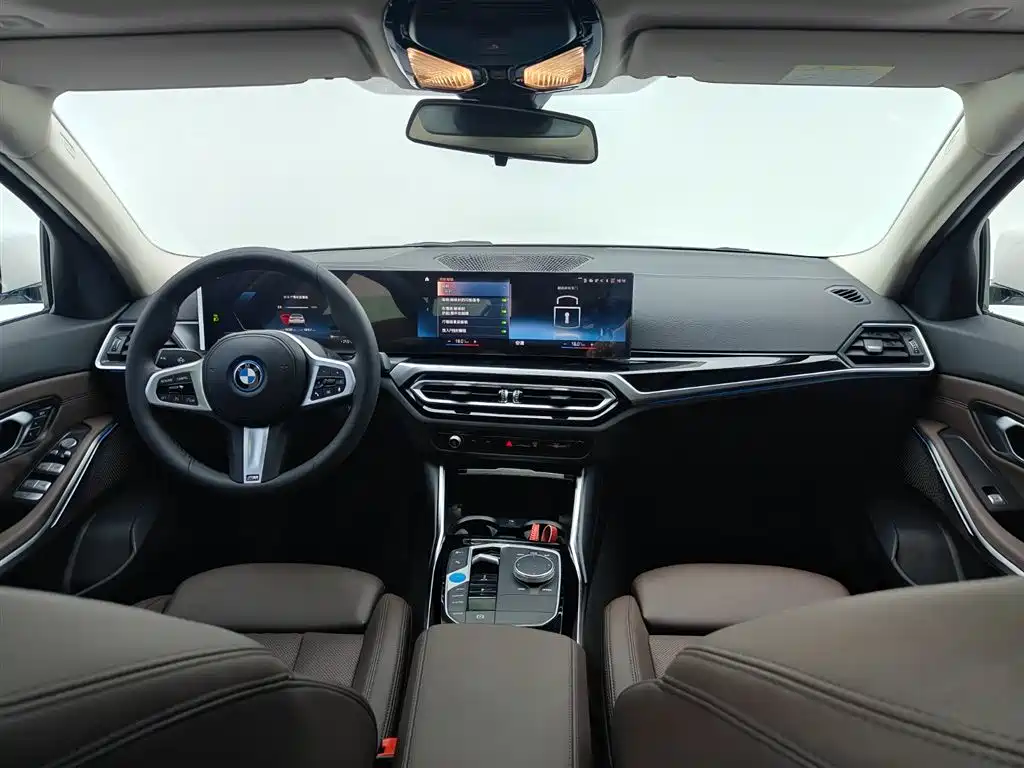 BMW i3 2023 — фото 17