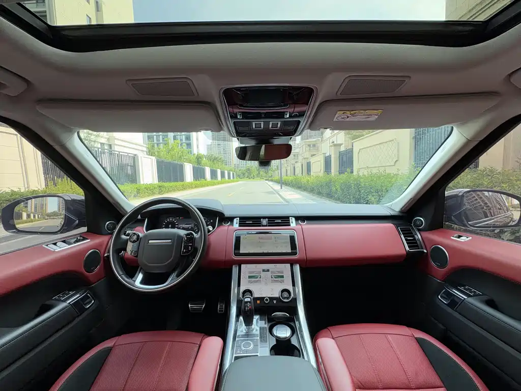 Land Rover Range Rover Sport 2022 — фото 12