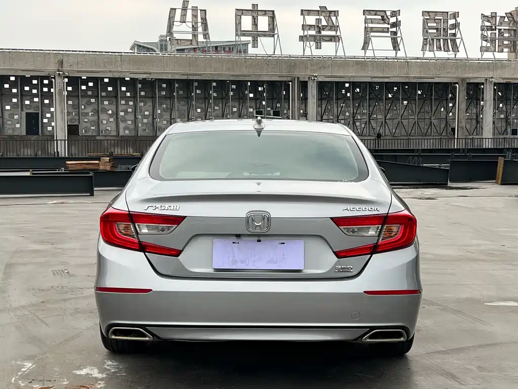 Honda Accord 2020 — фото 8
