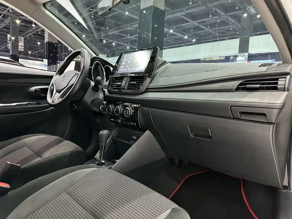 Toyota Vios 2023 — фото 12