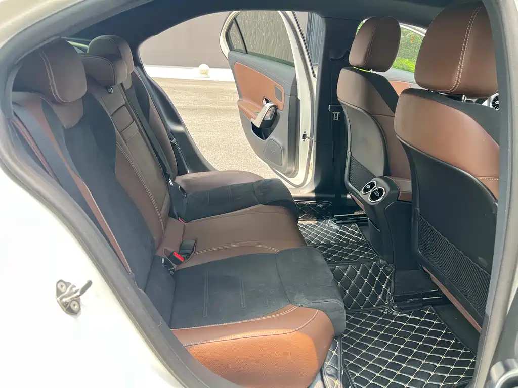 Mercedes-Benz A-Class 2019 — фото 15