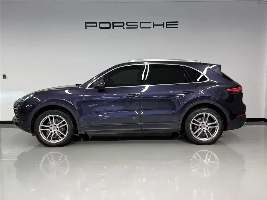 Porsche Cayenne 2019 — фото 5