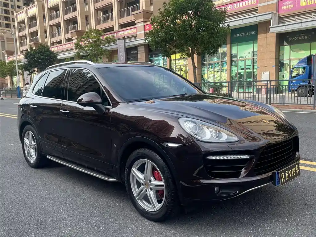 Porsche Cayenne 2014
