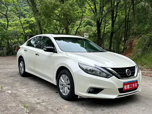 Nissan Teana 2016
