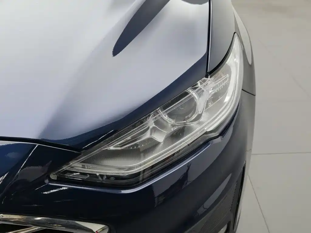 Ford Mondeo 2021 — фото 7