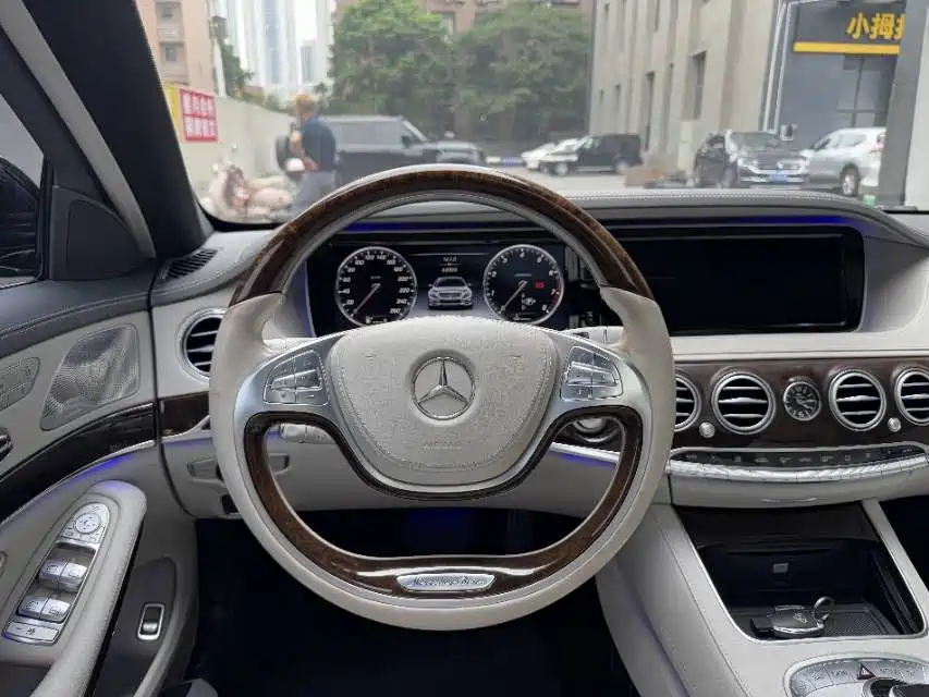 Mercedes-Benz Maybach S-Class 2015 — фото 9