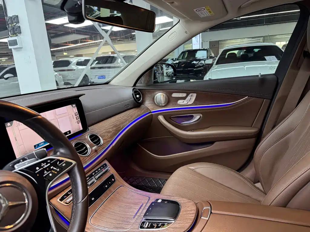 Mercedes-Benz E-Class 2023