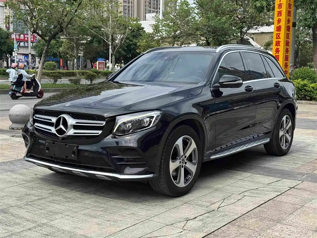 Mercedes-Benz GLC 2017 — фото 1